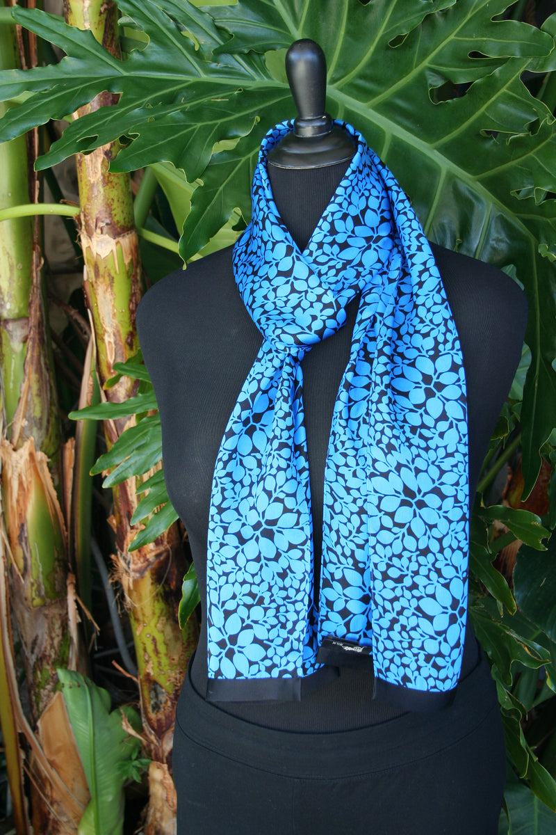 Satin Mekko Scarf