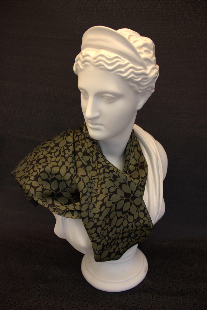 Satin Mekko Scarf